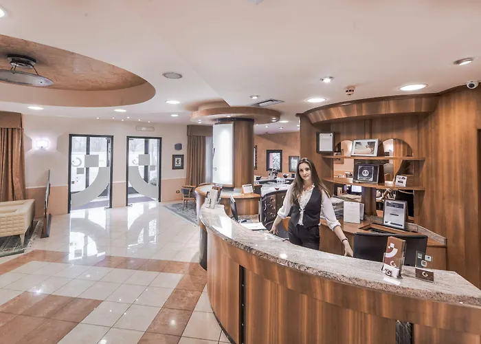 古耶罗酒店