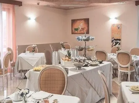 Guerro Hotel