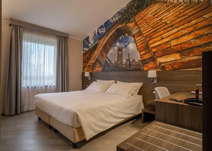 古耶罗酒店 卡泰维托莫顿