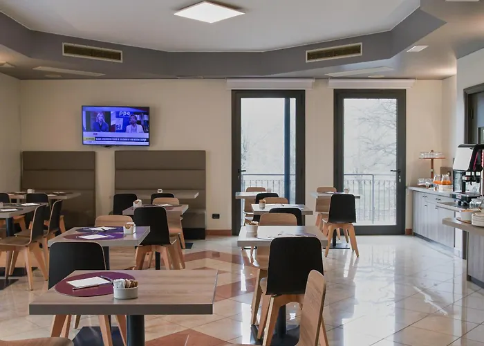 古耶罗酒店 卡泰维托莫顿